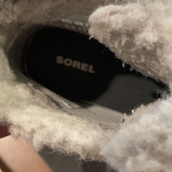 Sorel Duck Boots - Picture 5 of 8